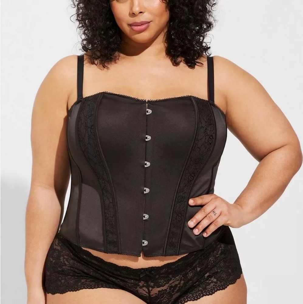 Torrid Black Satin and Lace Hook Front Bustier Coret